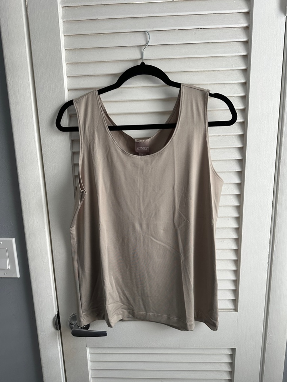 Chico’s nude tan cream tank top size 2 Large